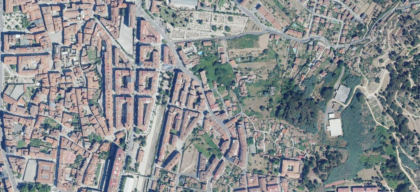 Vista aérea del barrio de San Francisco, en Ourense